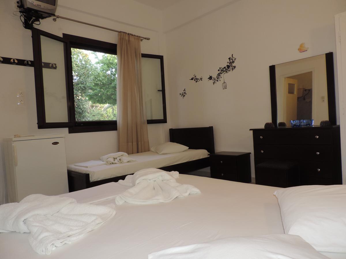 Skyros Avra Residences Esterno foto
